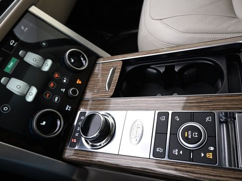Used 2019 Land Rover Range Rover Supercharged image 30