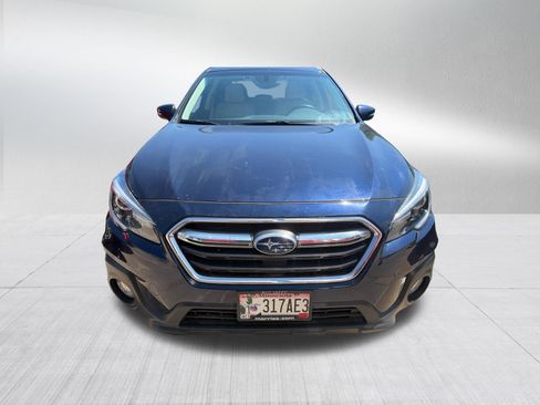 Used 2018 Subaru Outback 2.5i Limited AWD/4WD image 2