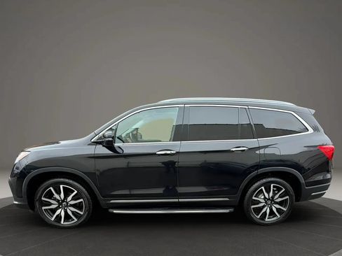 Used 2019 Honda Pilot Touring image 8