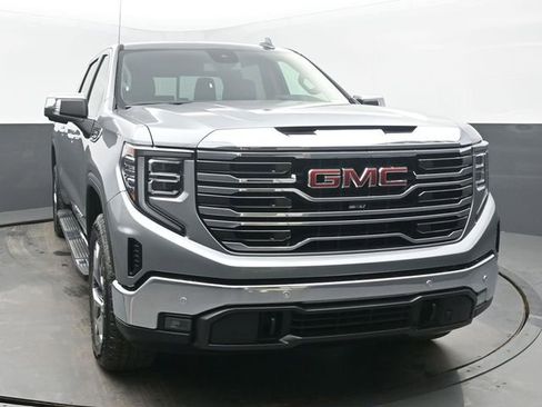 New 2026 GMC Sierra 1500 SLT w/ SLT Premium Plus Package image 8