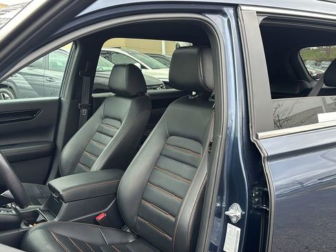 Used 2024 Honda CR-V Sport Touring image 10