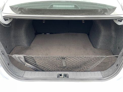 New 2025 Nissan Versa SR w/ Trunk Package image 17