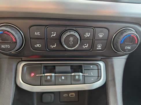 Used 2021 GMC Acadia SLE w/ Driver Convenience Package AWD/4WD image 22