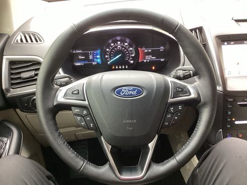 Used 2019 Ford Edge Titanium w/ Equipment Group 301A image 42