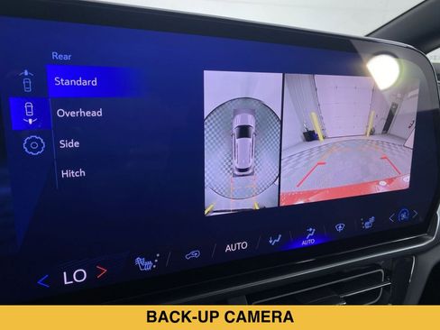 Certified 2024 Chevrolet Equinox EV RS AWD/4WD image 6