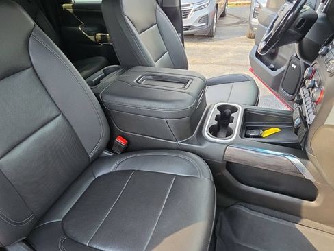 Used 2022 Chevrolet Silverado 2500 LTZ w/ LTZ Convenience Package AWD/4WD image 28
