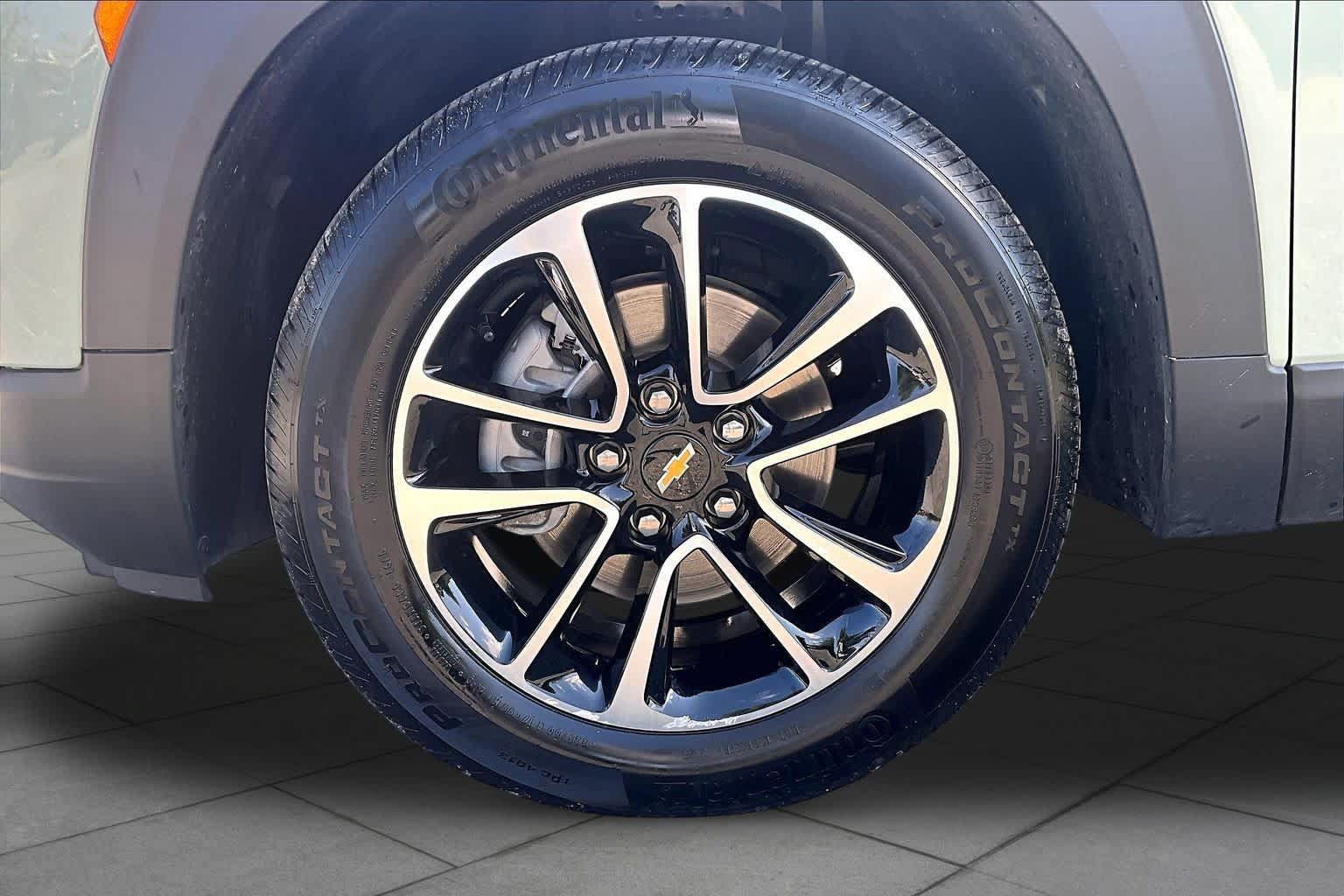 Used 2026 Chevrolet TrailBlazer LT FWD image 11