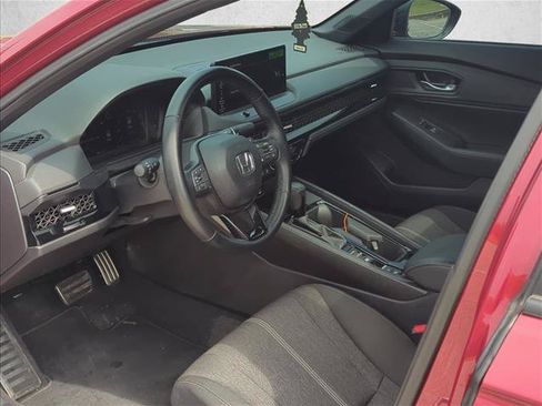 Used 2024 Honda Accord Sport image 11