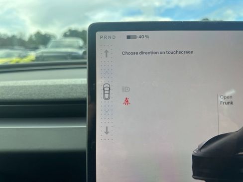 Used 2025 Tesla Model 3 Long Range image 18