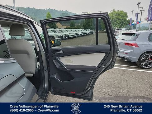Used 2018 Volkswagen Tiguan S AWD/4WD image 44