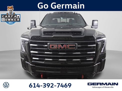 Used 2025 GMC Sierra 2500 AT4 w/ AT4 Premium Plus Package AWD/4WD image 2