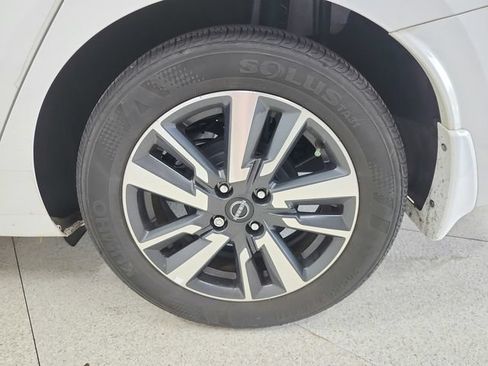 Used 2024 Nissan Versa S w/ S Plus Package FWD image 13