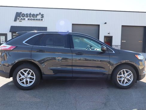 Used 2021 Ford Edge SEL w/ Convenience Package AWD/4WD image 9