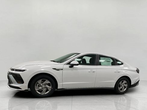 New 2026 Hyundai Sonata SE FWD image 7