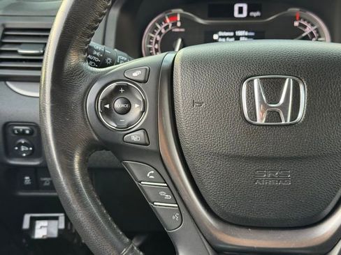 Used 2017 Honda Ridgeline RTL-T image 23