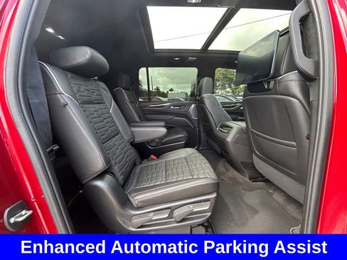 Used 2024 Cadillac Escalade ESV Premium Luxury Platinum image 32
