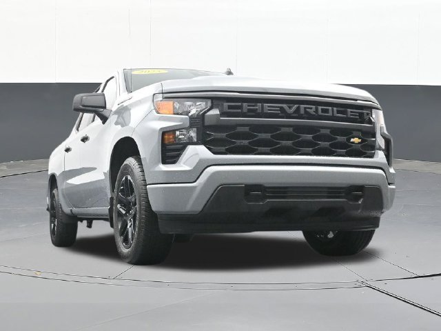 Used 2025 Chevrolet Silverado 1500 Custom AWD/4WD image 50
