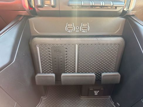 New 2026 RAM 1500 Laramie AWD/4WD image 20