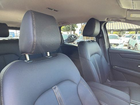 Certified 2026 MAZDA CX-90 3.3 Turbo w/ Select Package AWD/4WD image 31