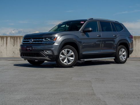 Used 2018 Volkswagen Atlas SEL AWD/4WD image 9