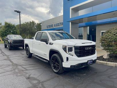 Used 2023 GMC Sierra 1500 Elevation