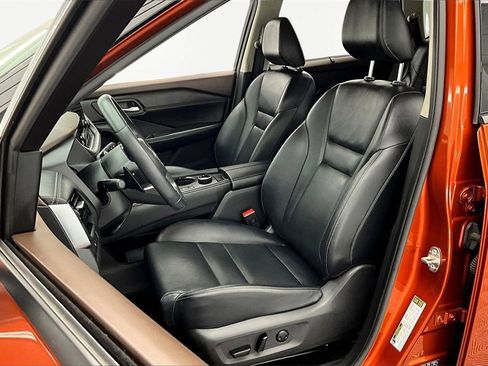 Used 2022 Nissan Rogue SL w/ SL Premium Package image 25