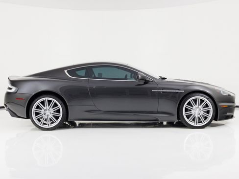Used 2011 Aston Martin DBS Coupe RWD image 2