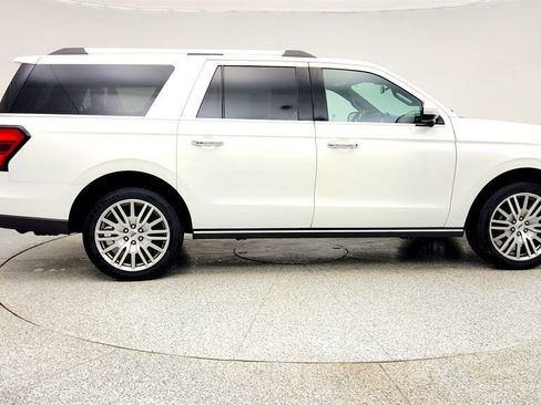 Used 2023 Ford Expedition Max Limited image 4