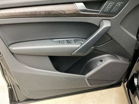 Used 2018 Audi Q5 2.0T Premium Plus w/ Premium Plus Package image 25