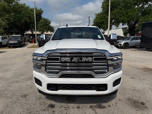 New 2026 RAM 3500 Laramie w/ Towing Technology Group AWD/4WD image 9