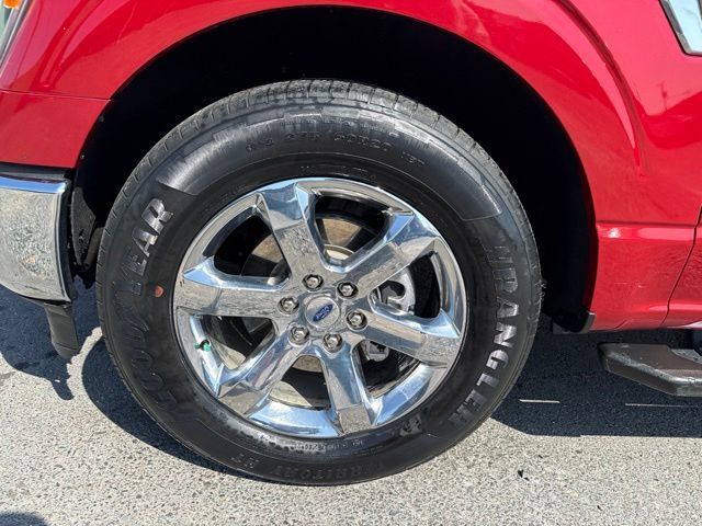 Used 2022 Ford F150 XLT w/ Equipment Group 302A High RWD image 4