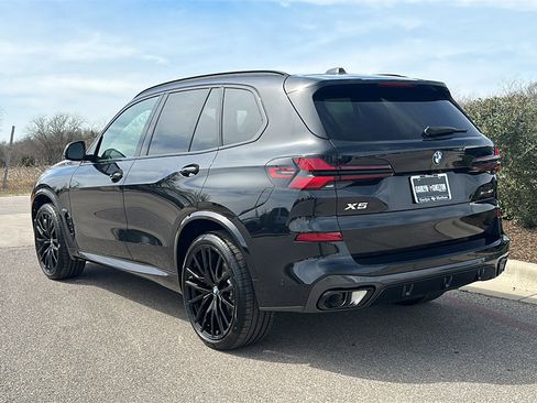 New 2026 BMW X5 sDrive40i w/ M Sport Package image 6