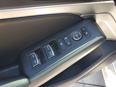 Used 2024 Acura Integra FWD image 18