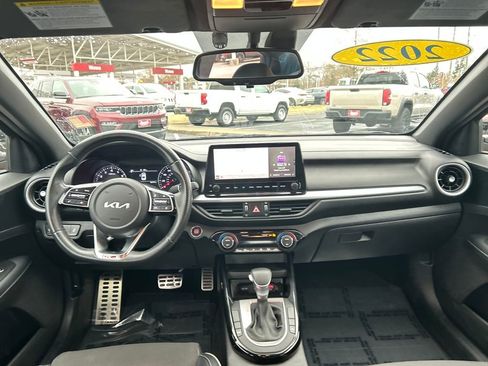 Used 2022 Kia Forte GT-Line w/ GT-Line Technology Package image 19