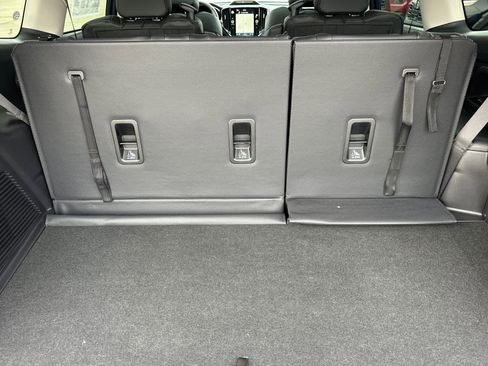 New 2026 Subaru Ascent Limited Bronze image 17