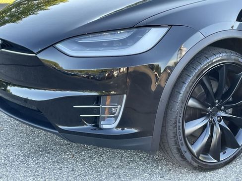 Used 2020 Tesla Model X Long Range AWD/4WD image 42