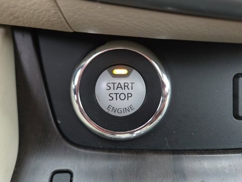 Used 2019 Nissan Murano Platinum image 14