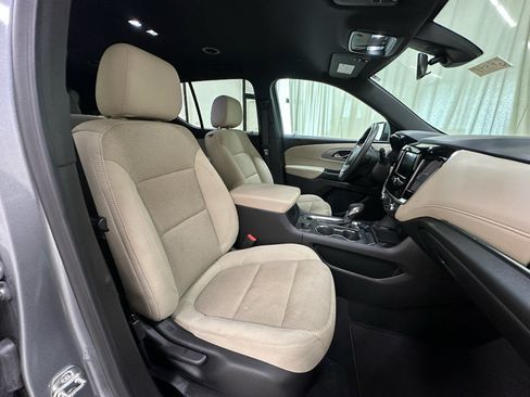 Certified 2023 Chevrolet Traverse LS w/ Midnight/Sport Edition FWD image 14