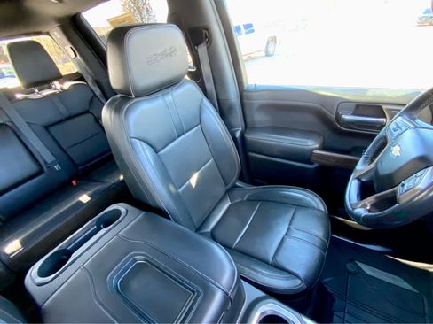 Used 2019 Chevrolet Silverado 1500 High Country w/ Safety Package II image 28