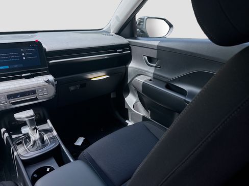 New 2026 Hyundai Kona SEL Sport FWD image 16