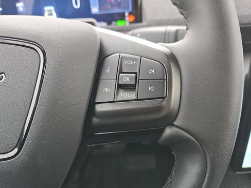 Certified 2025 Ford Mustang Mach-E Premium image 15