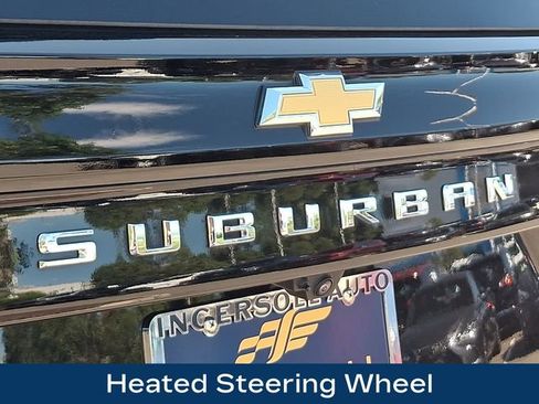 Used 2026 Chevrolet Suburban Premier AWD/4WD image 33