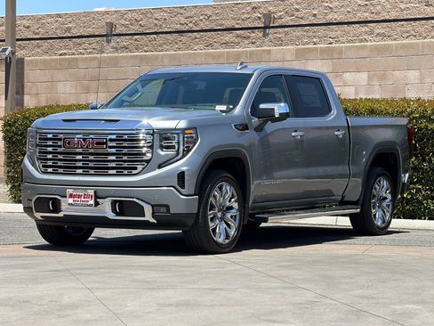 New 2026 GMC Sierra 1500 Denali w/ Denali Reserve Package AWD/4WD image 8