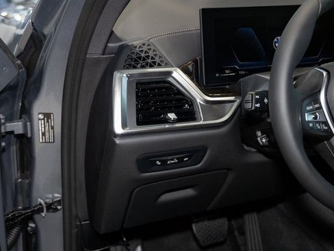 New 2026 BMW X5 xDrive40i w/ Premium Package image 14