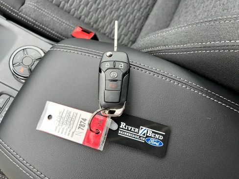 New 2025 Ford Ranger XLT w/ Equipment Group 301A High image 44