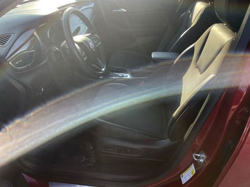Used 2021 Buick Encore GX Select w/ Sport Touring Package FWD image 15