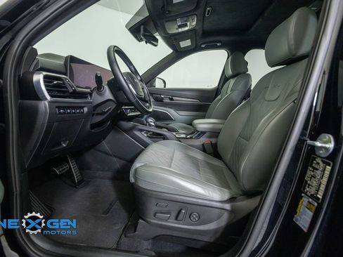 Used 2024 Kia Telluride SX Prestige X-Pro AWD/4WD image 11