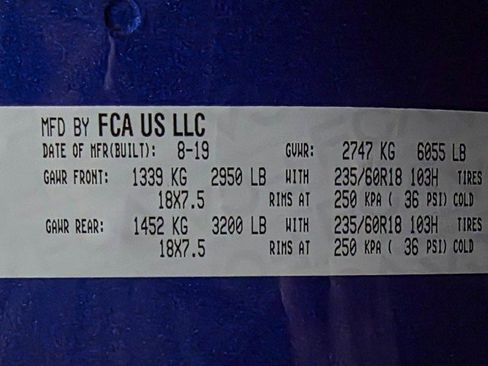 Used 2020 Chrysler Pacifica Limited image 47