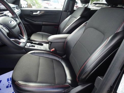 Used 2024 Ford Escape ST-Line image 7