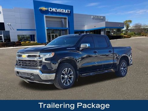 Used 2024 Chevrolet Silverado 1500 LT image 4